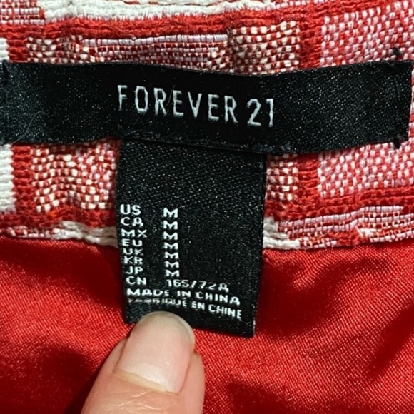 Forever 21 red and white Aztec boho embroidered shorts - Picture 4 of 7